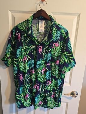 Casual Navy Tropical Flamingo Short-Sleeve Button-Down Shirt